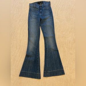 Very cute wide leg jeans